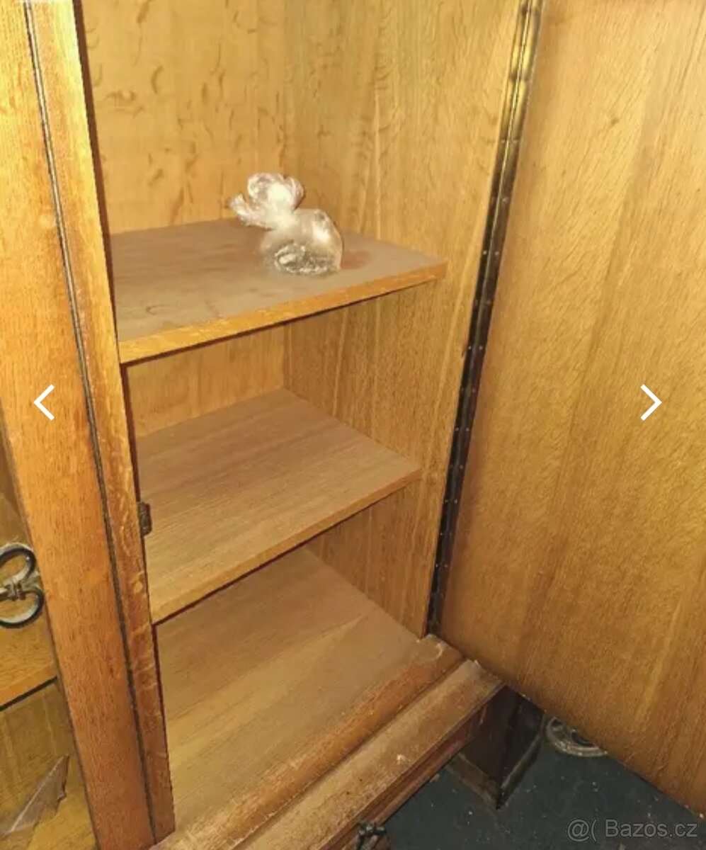 Dřevěná knihovna - skleník - 4