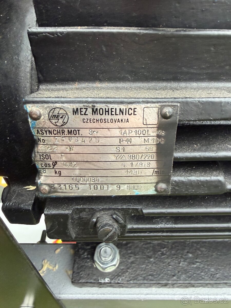 Ořezávačka na vánoční stromky - 4