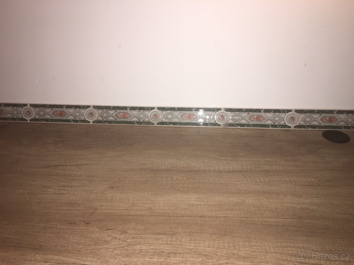 Úzký keramický obklad - 4