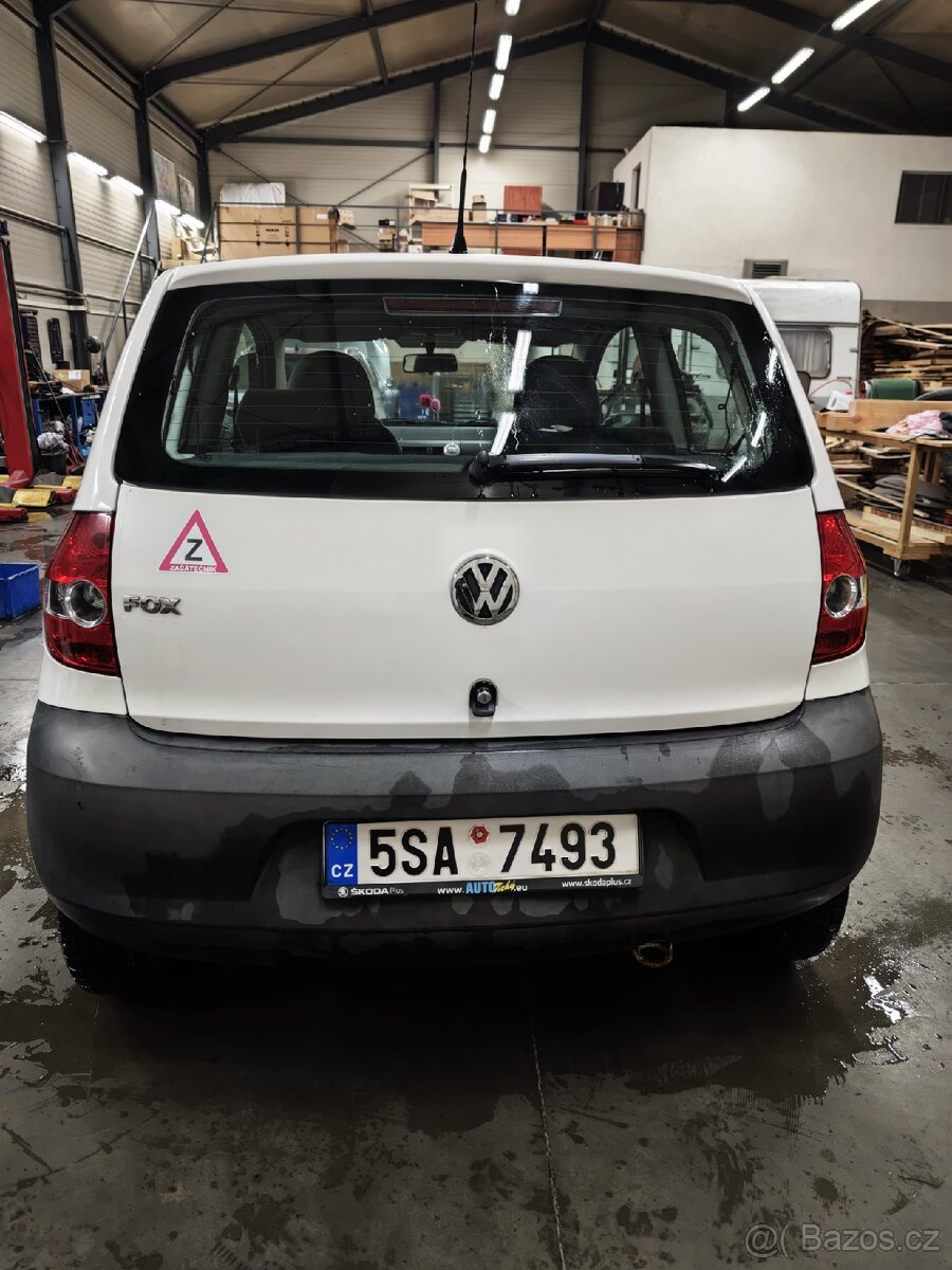 Prodám Volkswagen Fox - 4