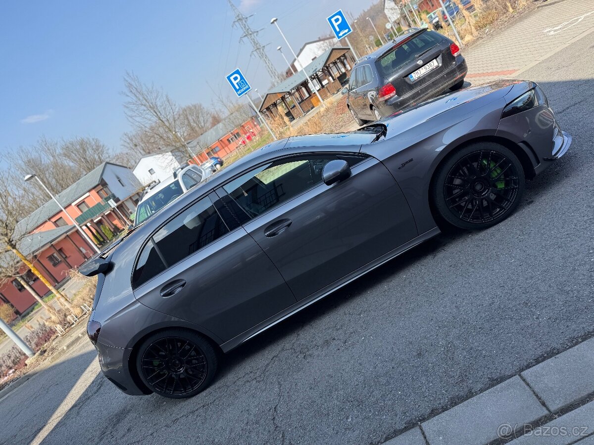 Mercedes A35 Amg - 4