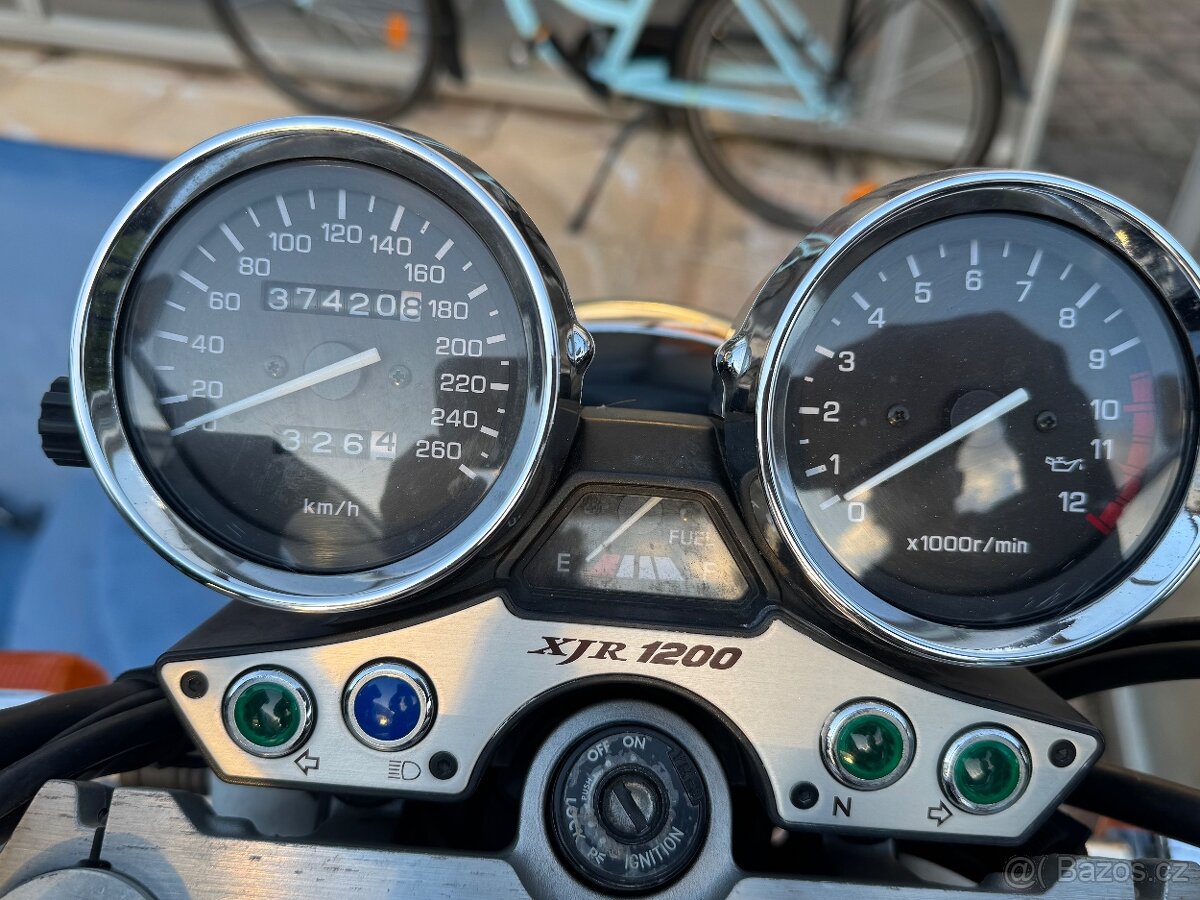 Yamaha xjr 1200 - 4
