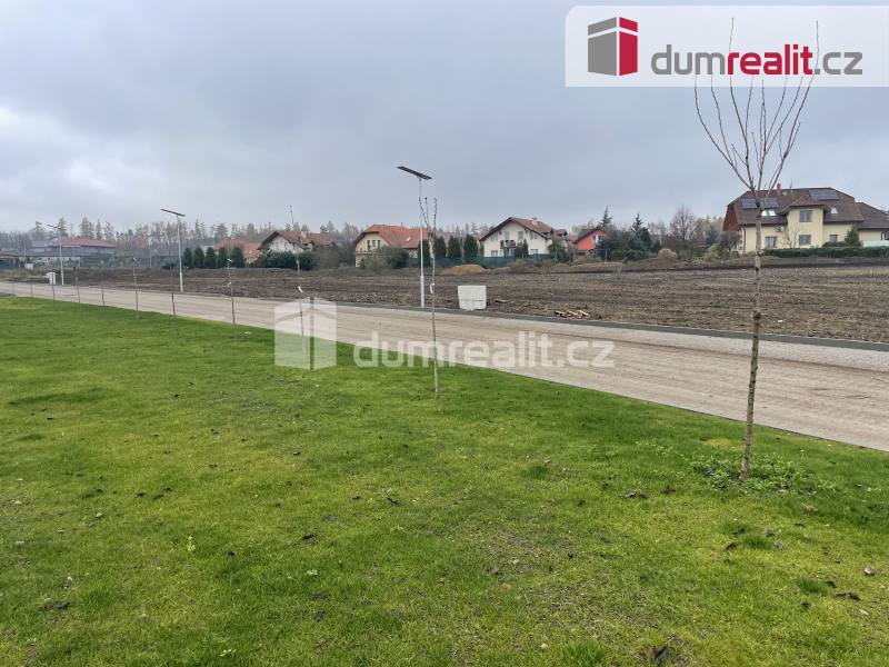 Prodej exkluzivních pozemků k výstavbě rodinných domů v obci - 4