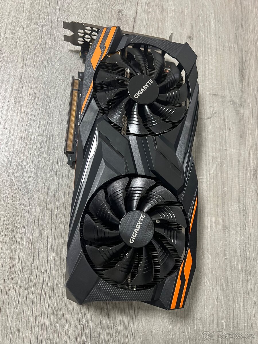 GIGABYTE Radeon RX Vega 56 gaming OC 8gb HBM2 - 4