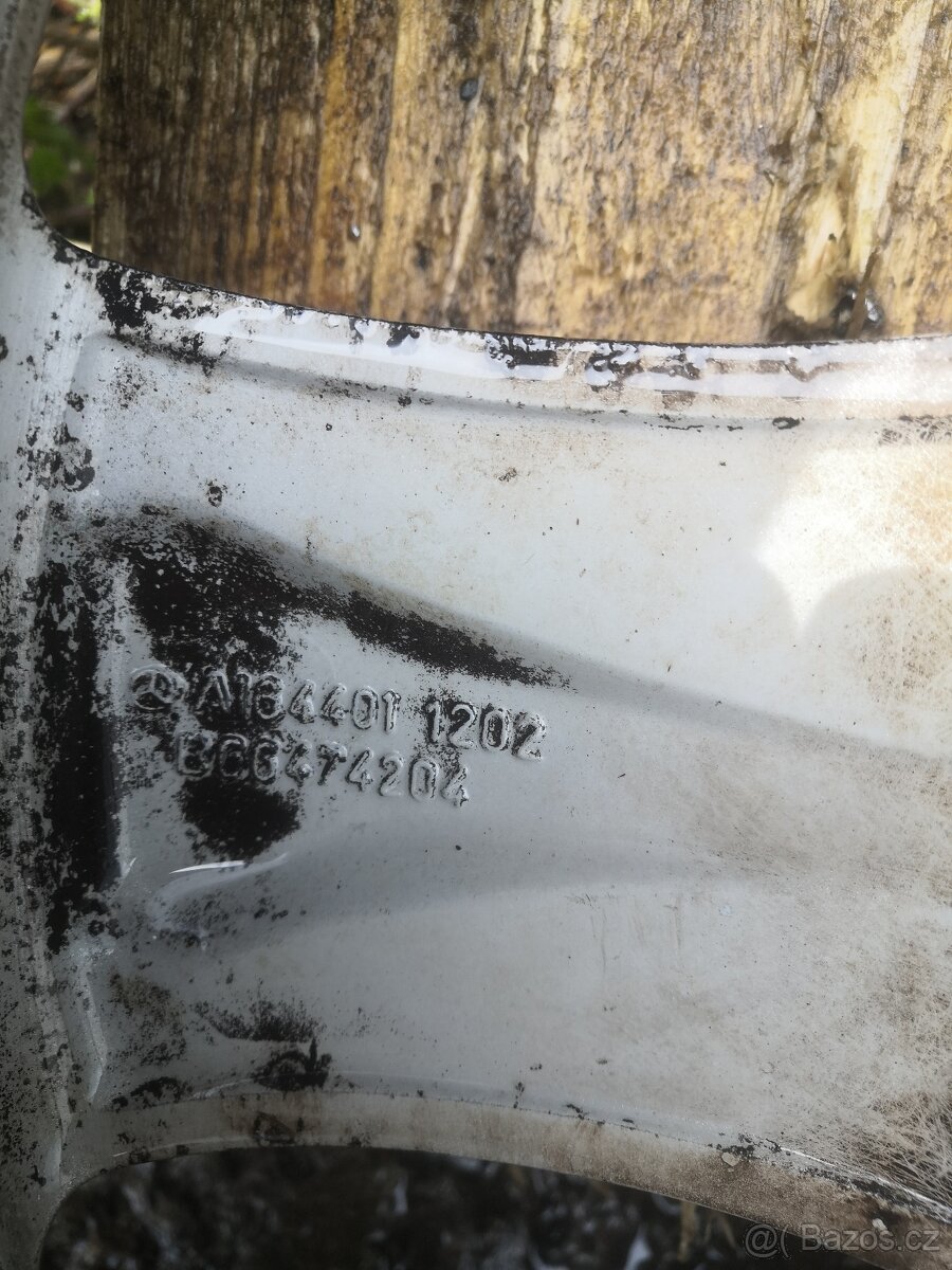 /// Alu kola R19 Mercedes ML164/// - 4