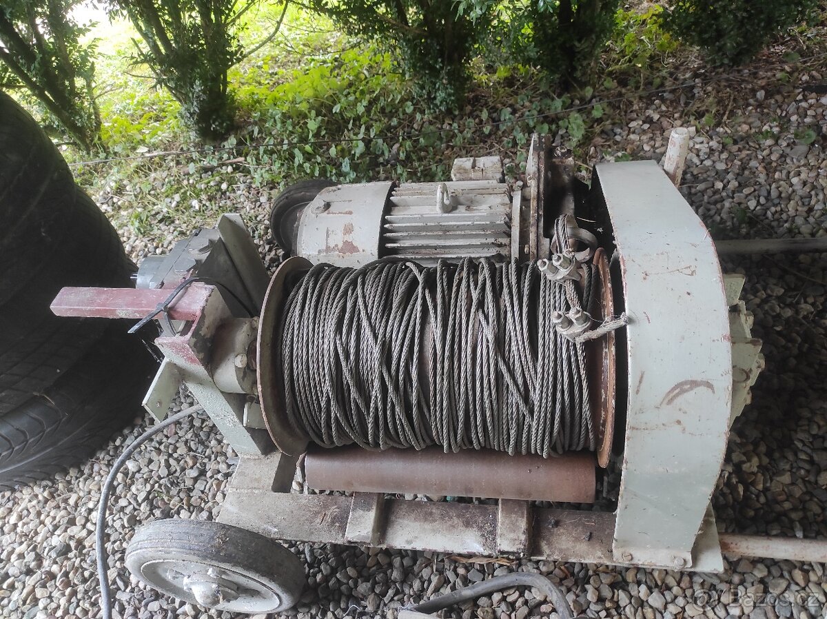 Stavební vratek - 4