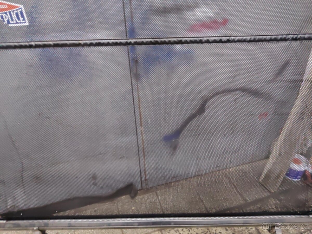 prodám windschott na VW Golf 3 Cabrio a VW Golf 4 Cabrio - 4