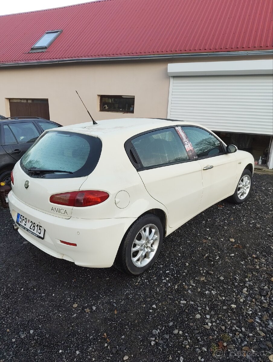 Alfa Romeo 147 1.9 JTD 88kw - 4