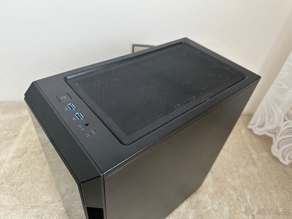PC skříň / case Corsair iCUE 220T - 4