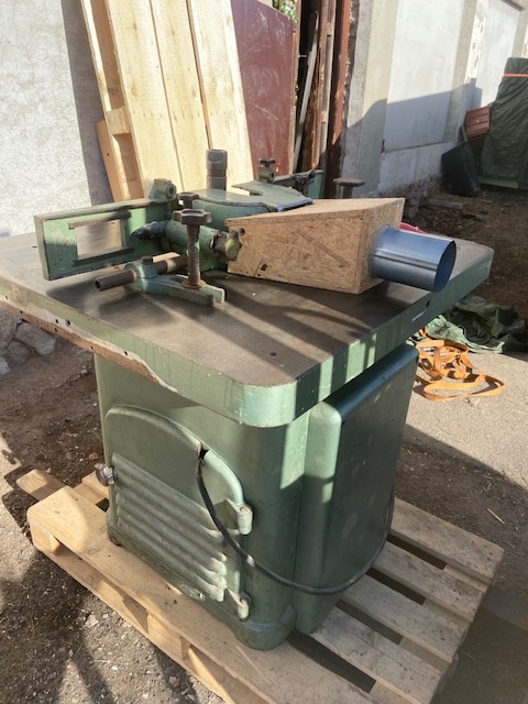 Kamro - spodní frézka - 4