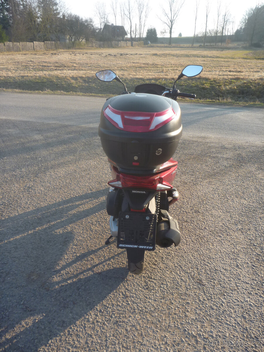 Honda PCX 125 - 4