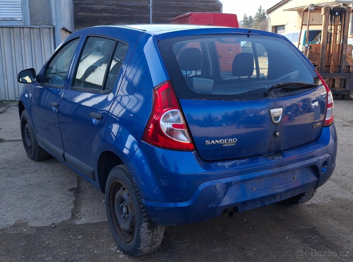 Dacia Sandero - 4