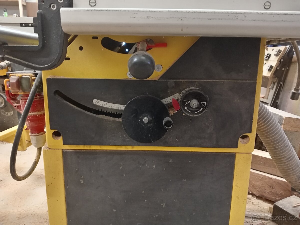 Formátovací pila TSF250 - 4