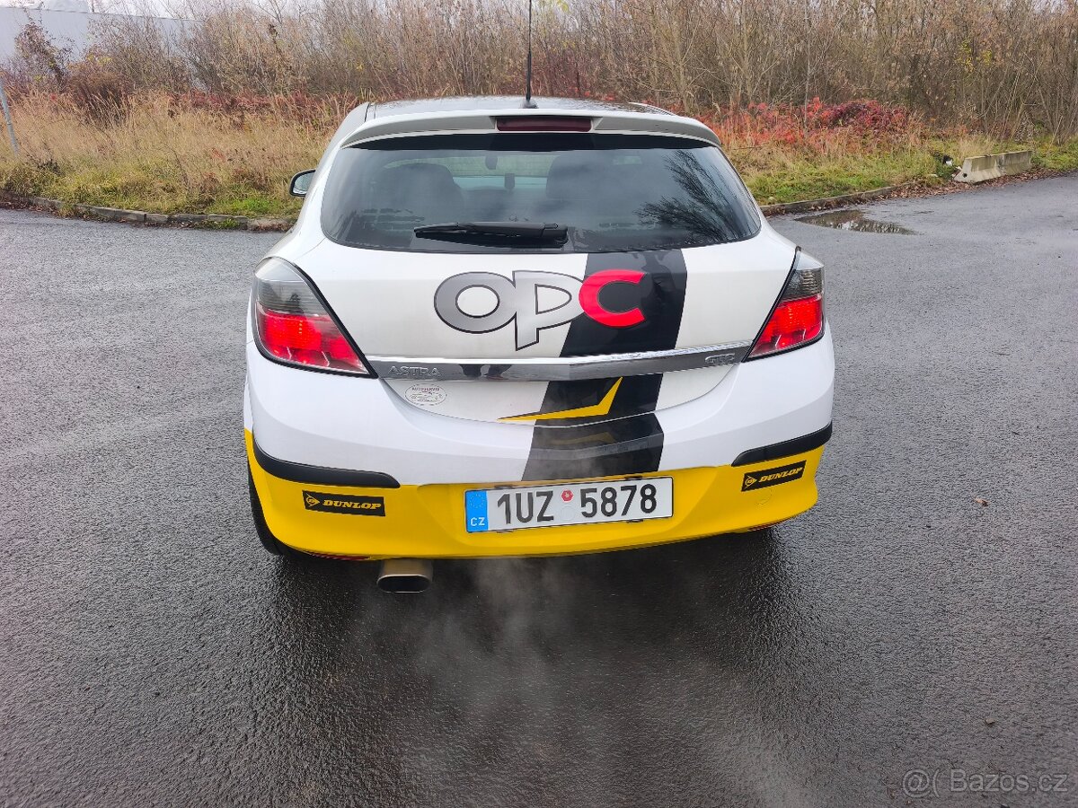 Opel Astra H Gtc OPC line - 4