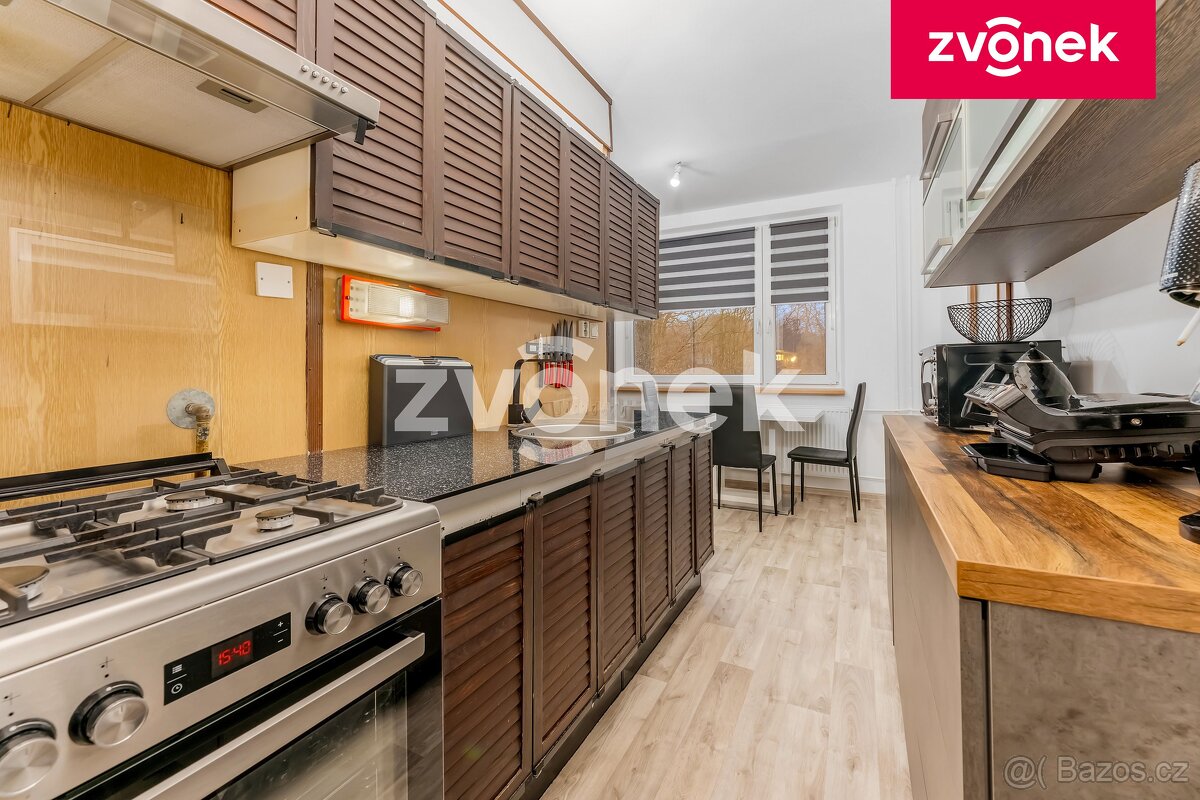 Prodej bytu 4+1 s balkonem a krásným výhledem - Vsetín - 4