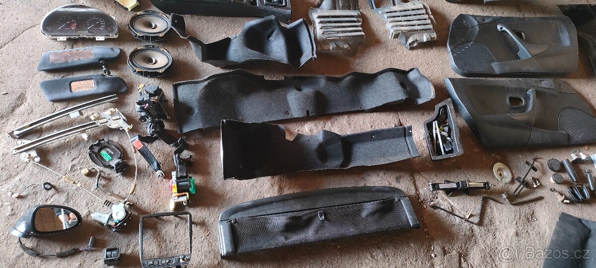 Mazda MX-5 NB 1,6 a 1,8 - díly z celeho rozebraneho auta - 4