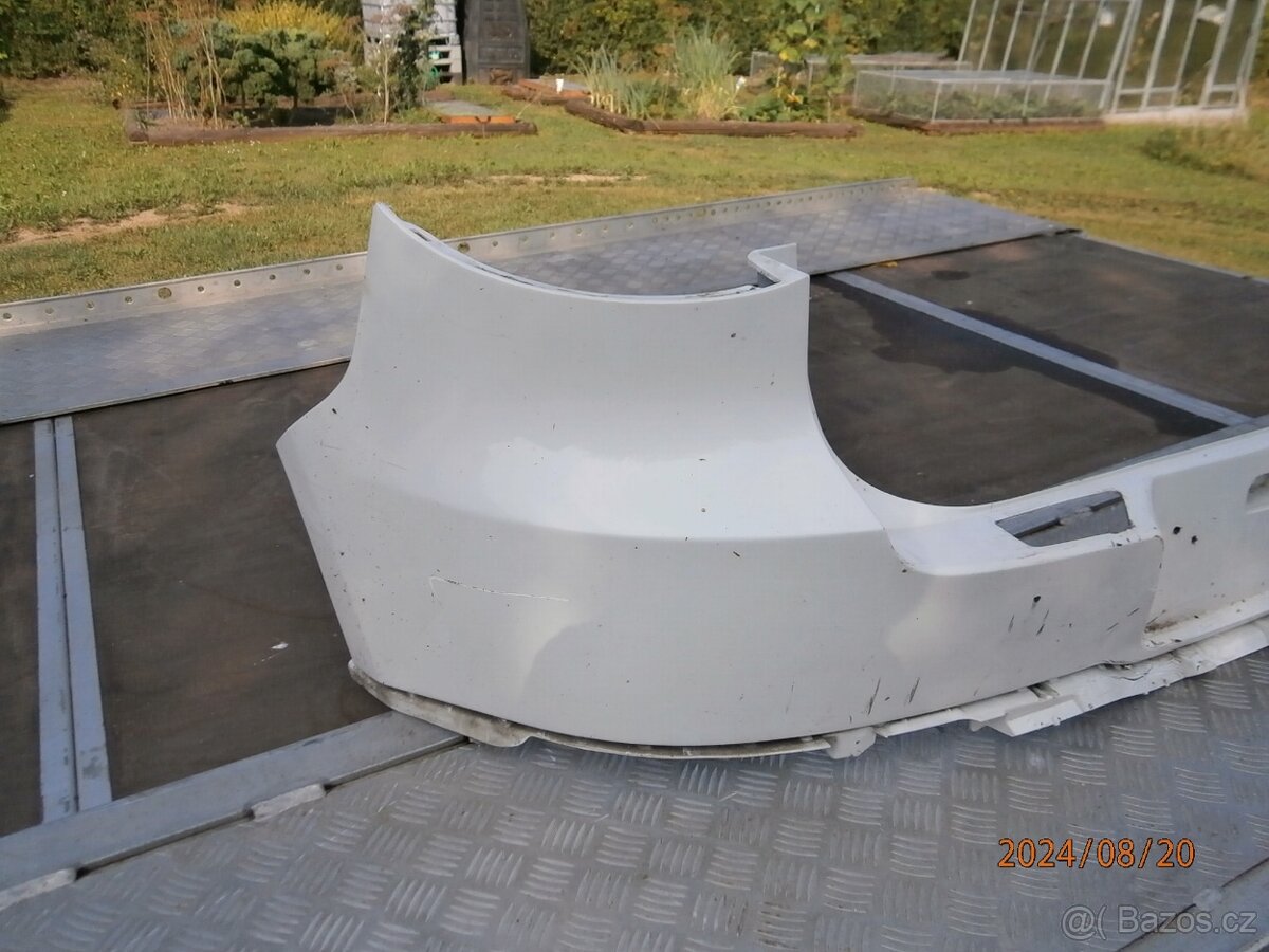 zadní nárazník VW Tiguan do 2010 - 4