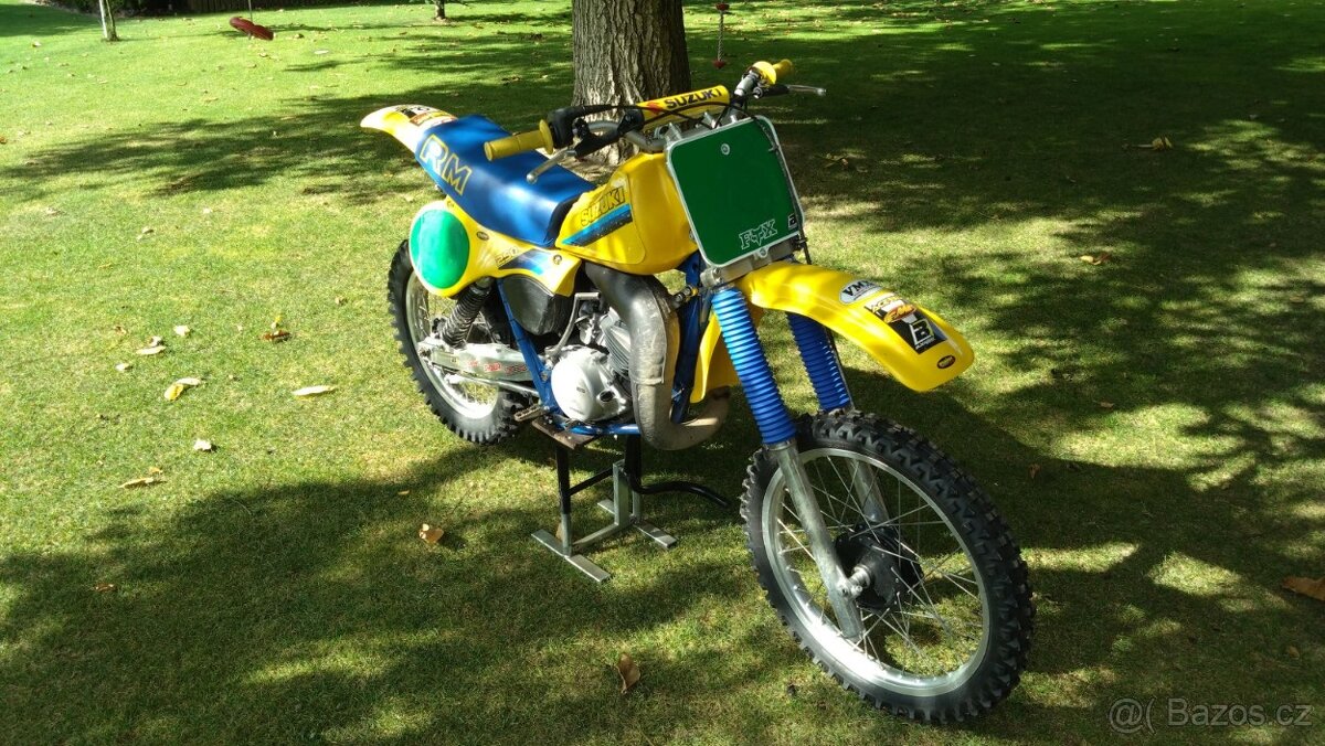 Prodám motocross Suzuki RM 250 - 4