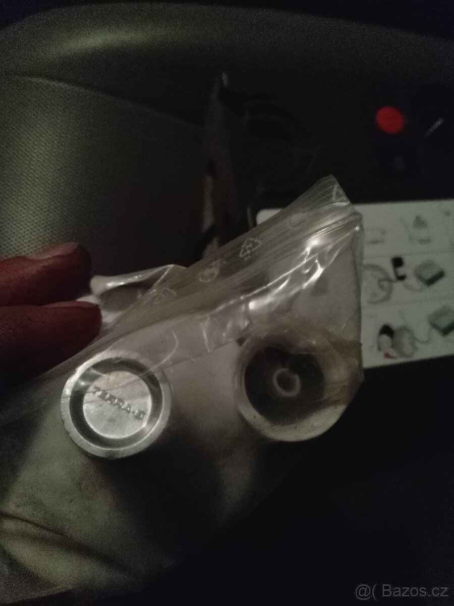 Oprava pneu gel s kompresorem VW - 4