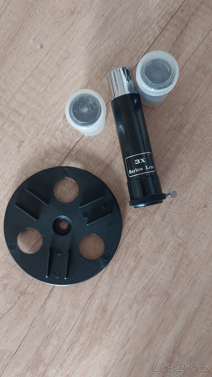 HVĚZDNY DALEKOHLED - 4