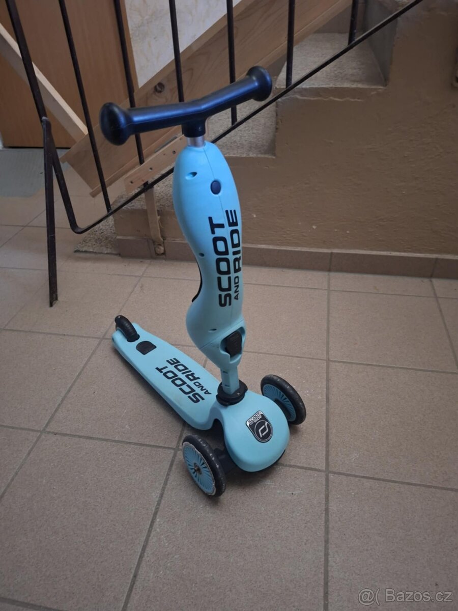 Scoot and ride tříkolka - 4