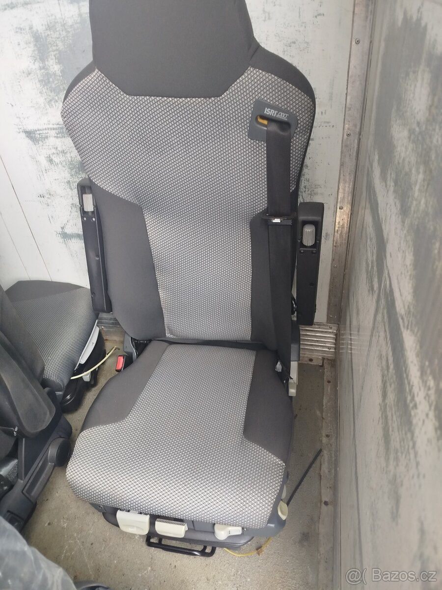 sedadlo ISRI, GRAMMER - MAN, TATRA - 4