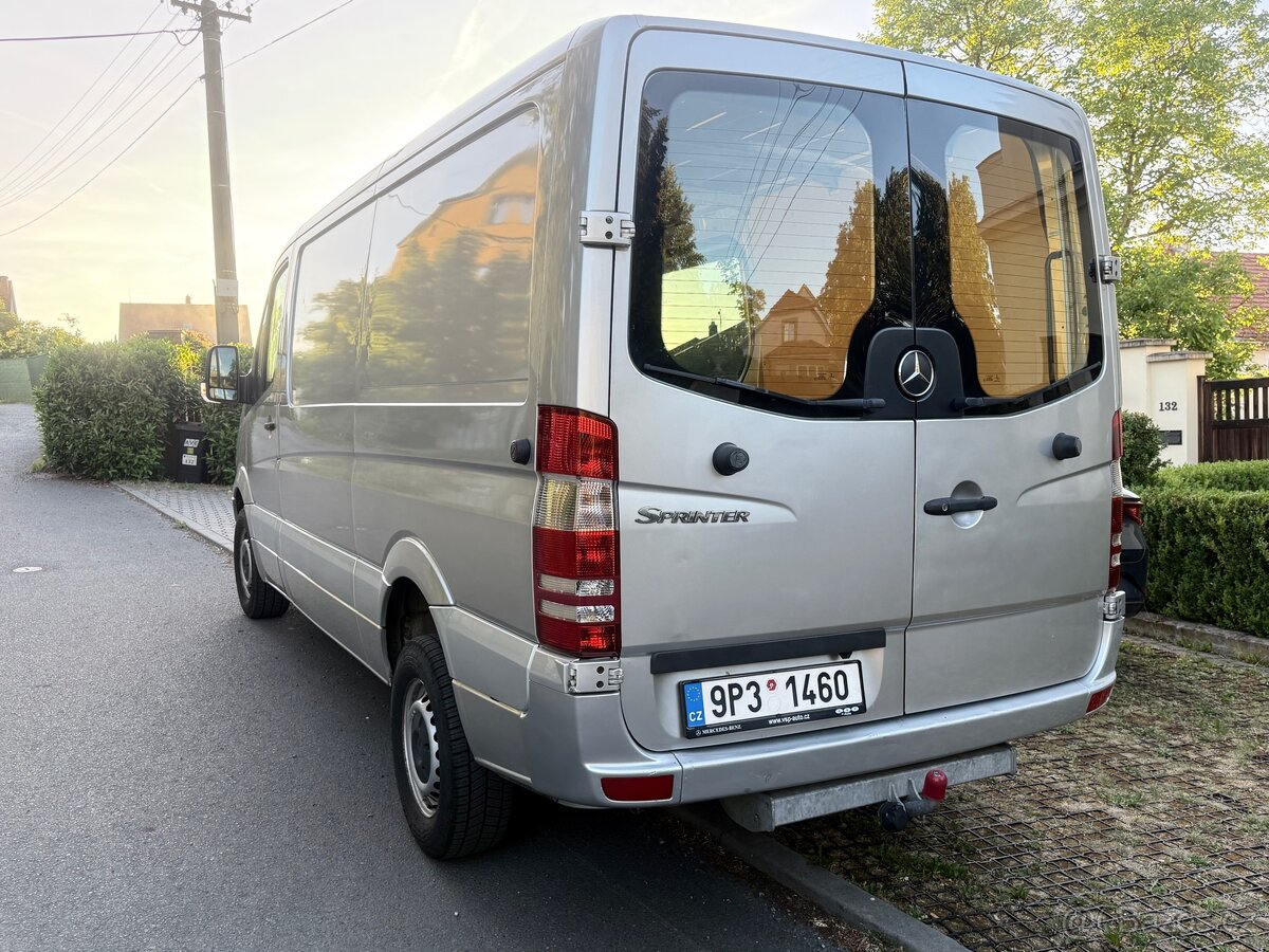 Mercedes Benz Sprinter - 4