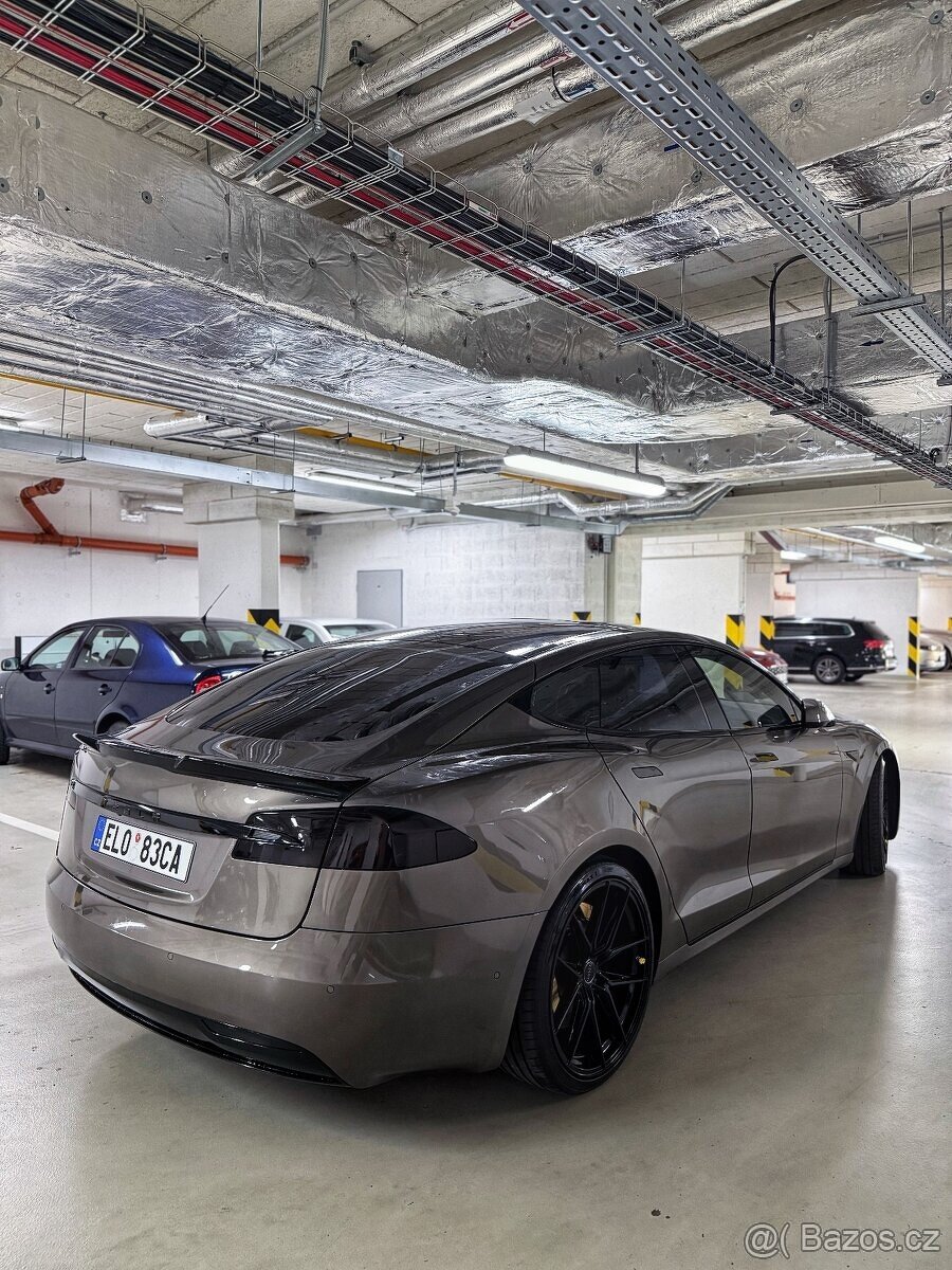 Tesla Model S 90D,Free Supercharging,EAP, CCS, SOH 91% - 4