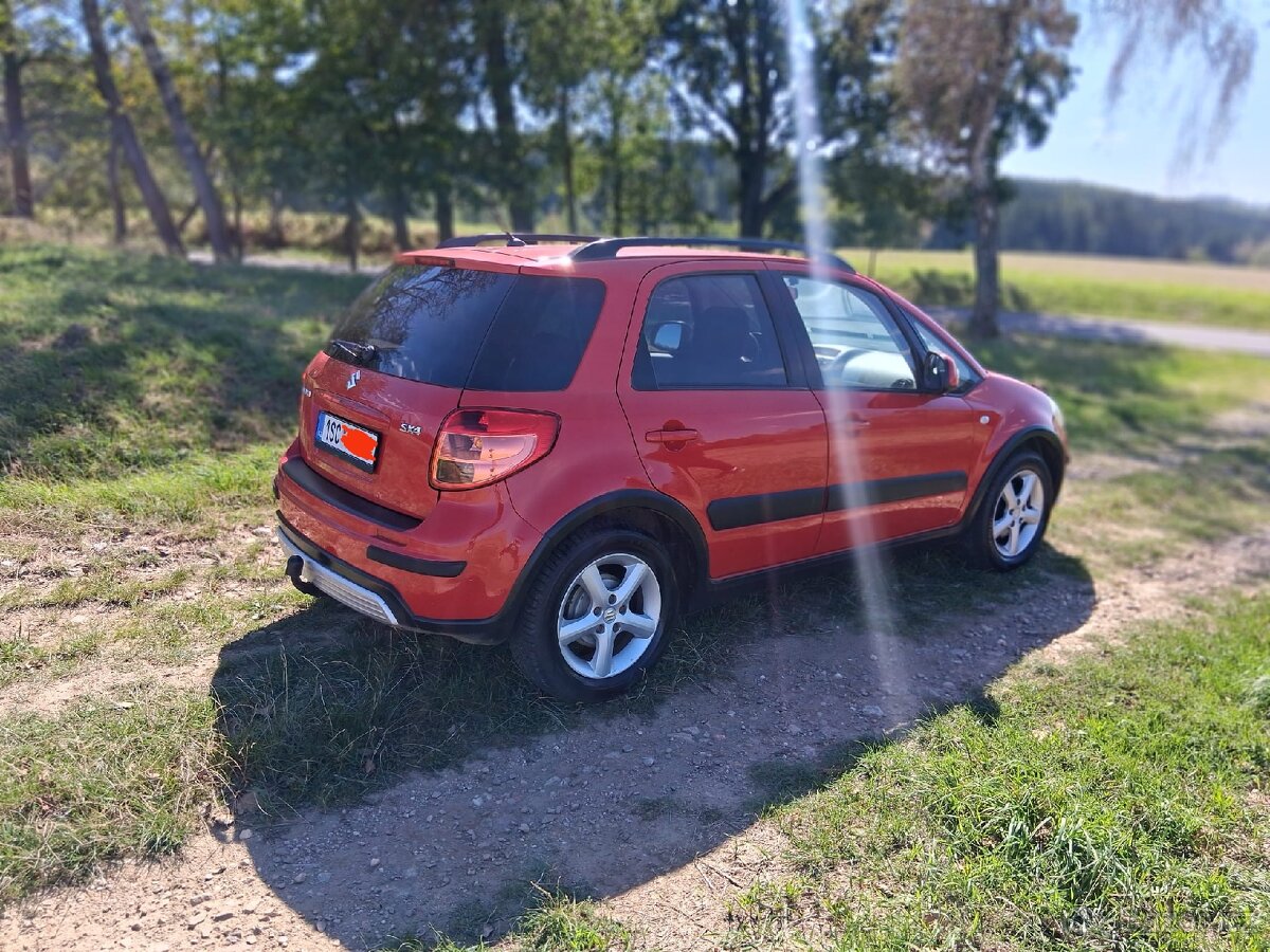 Suzuki SX4 1.6i 79 kw 4x2 - 4