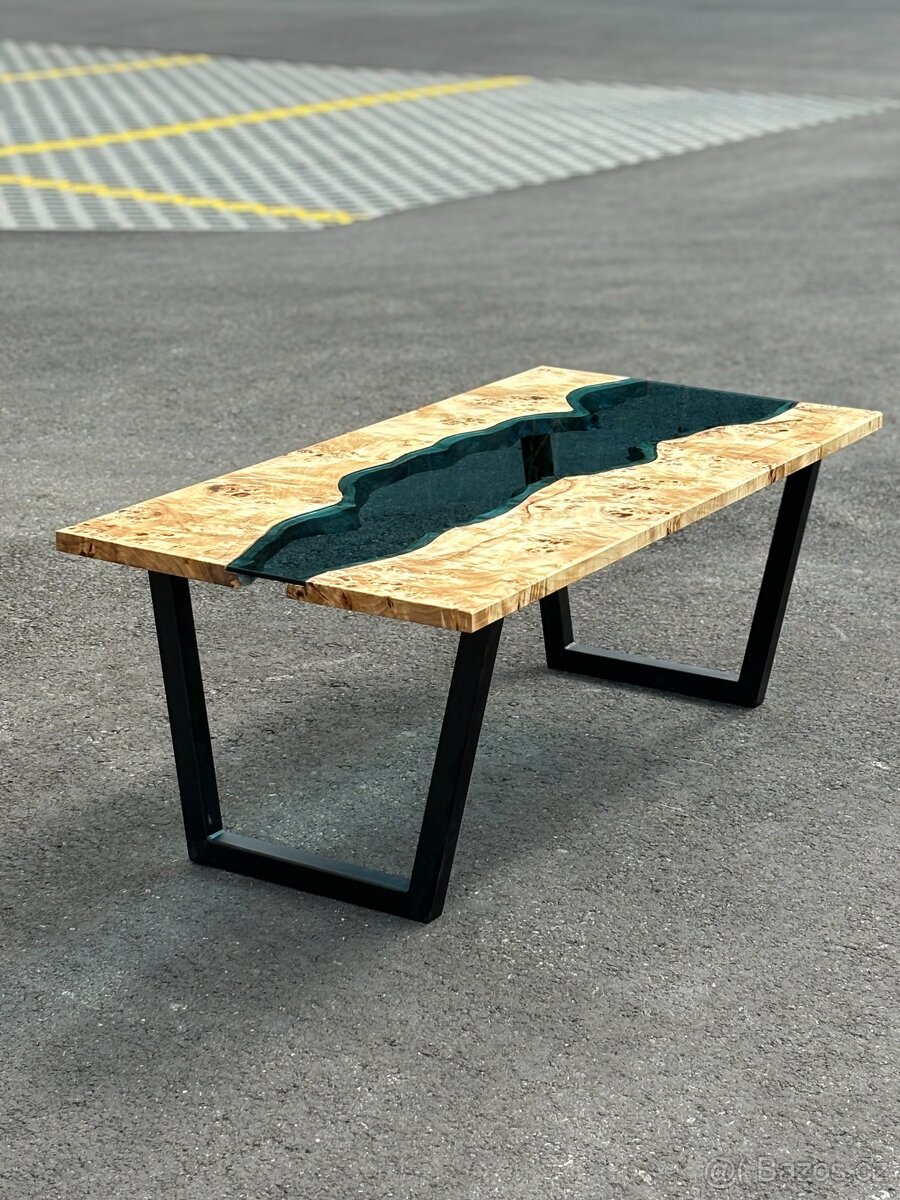 Konferenční stůl - 4