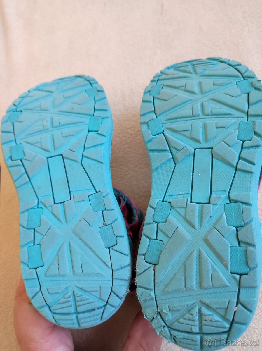 Dětské sandály 32 skoro nové - 4