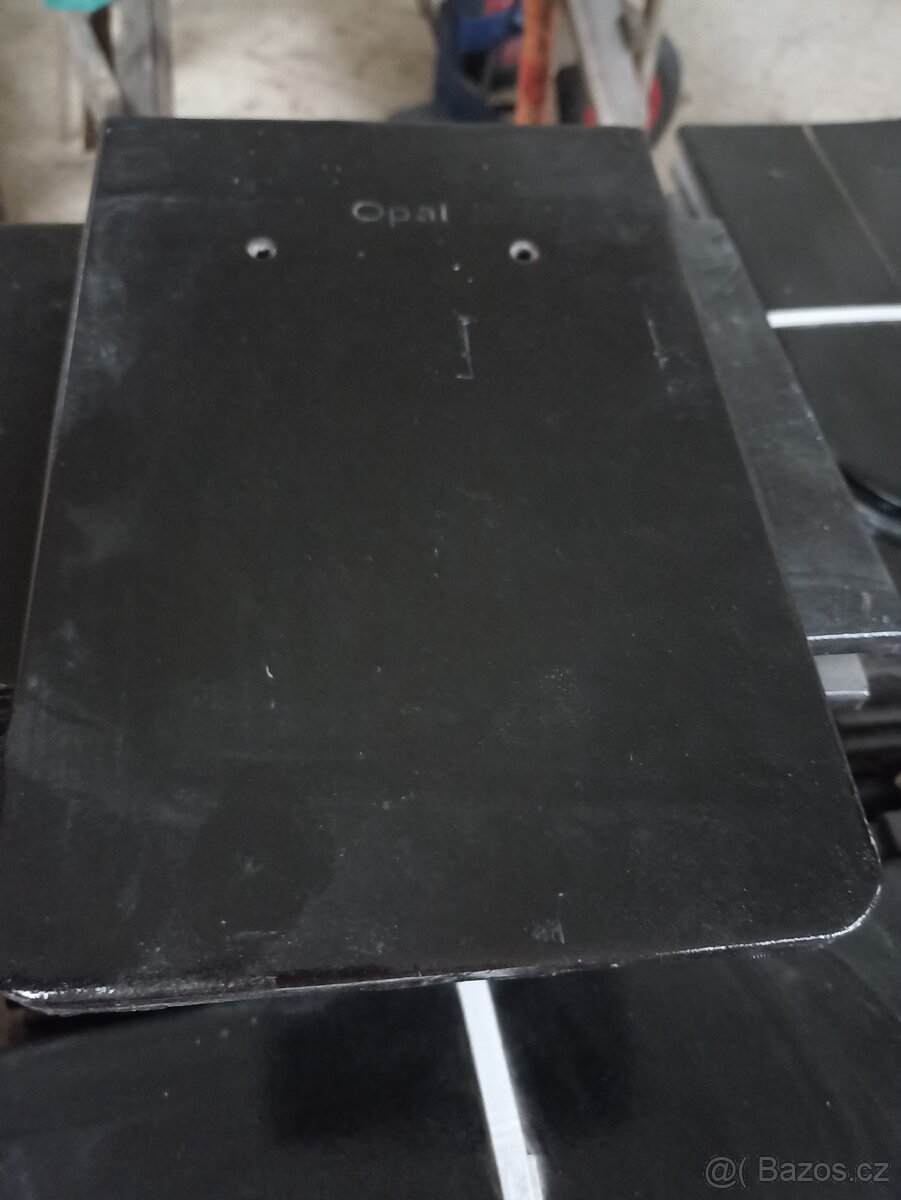 Střešní krytina - Bramac Opál černá glazura - 4