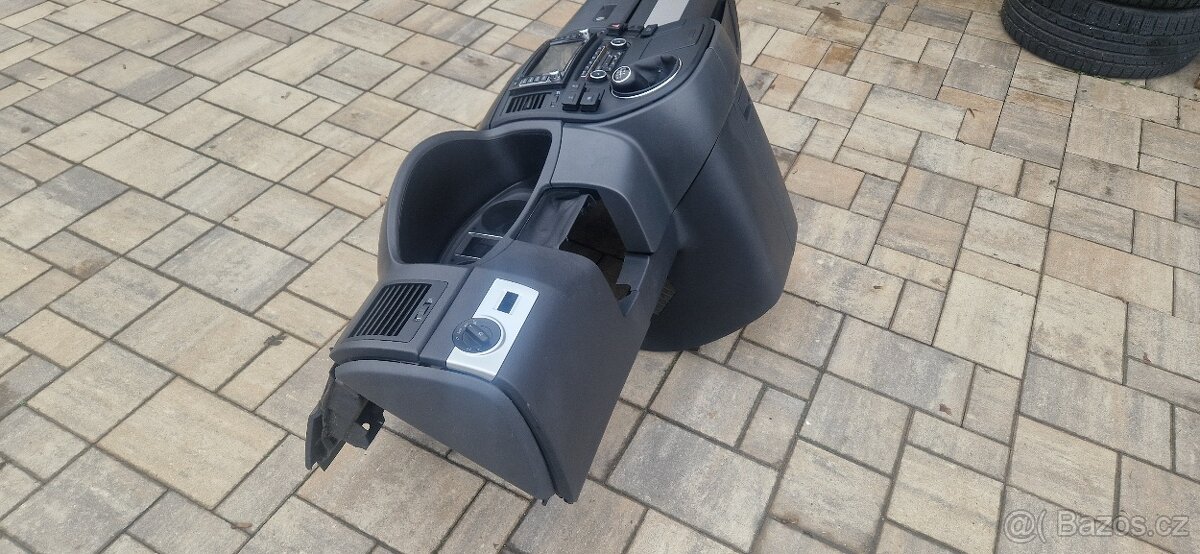 Palubní deska VW T5 GP multivan highline T5.1 - 4