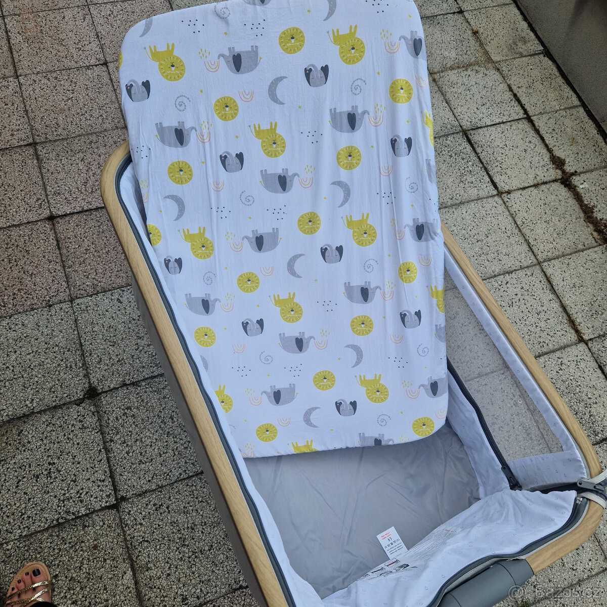 Dětská cestovní postýlka - 4