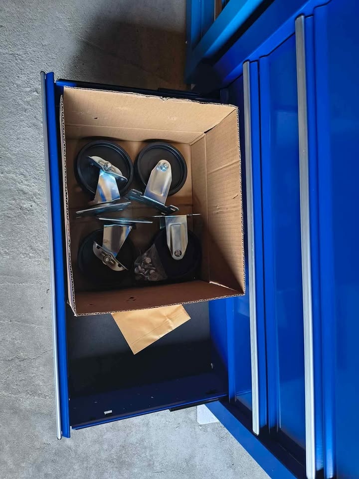 Dílenský vozík nový - 4