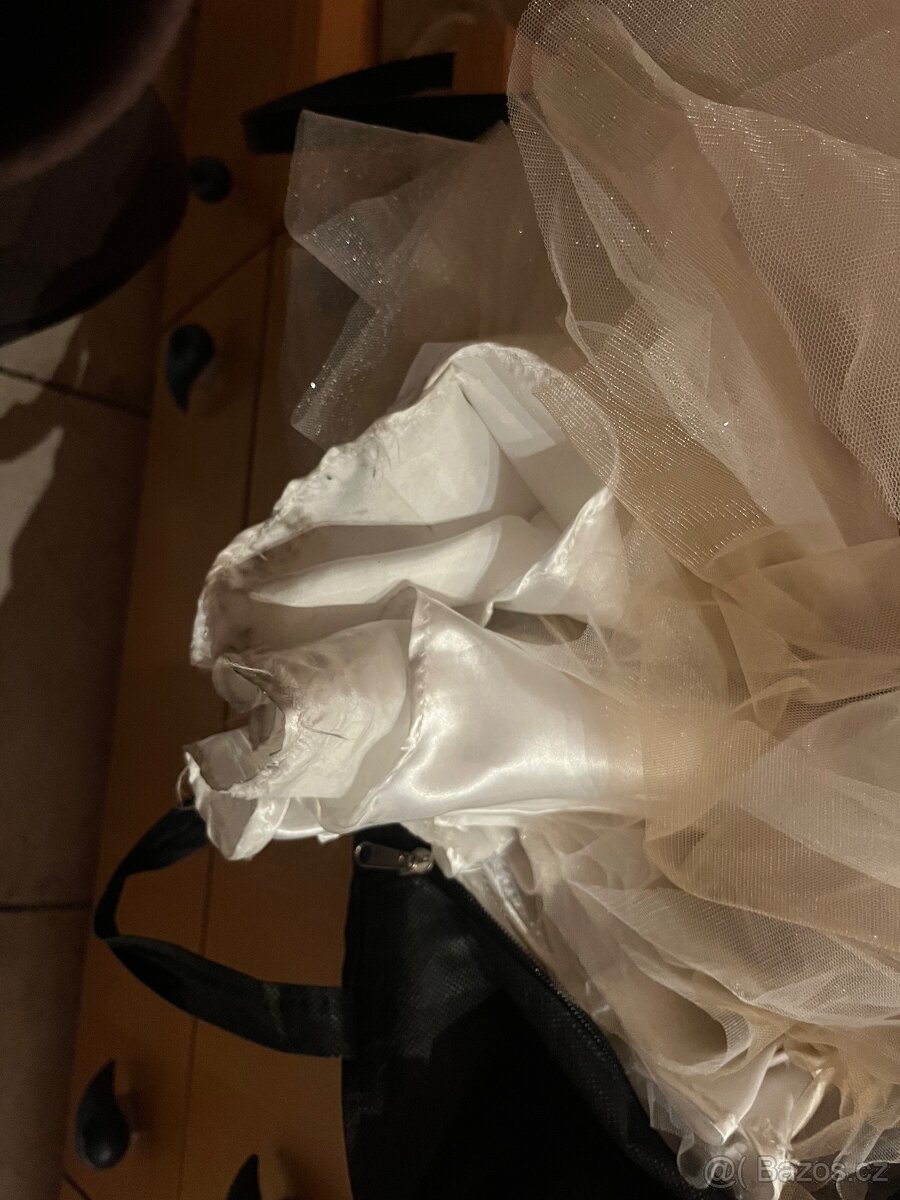 Maturitní/svatební šaty - 4