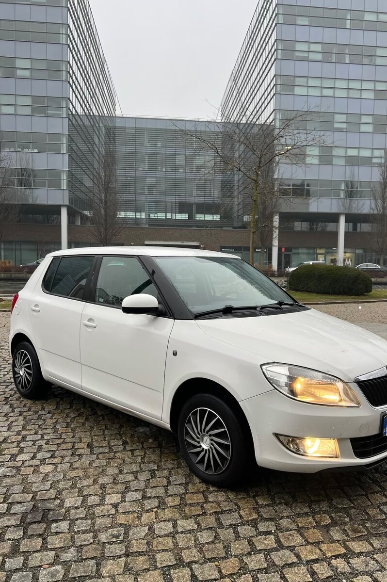 Škoda Fabia 2 Facelift, 1.2 HTP, 2012 - 4