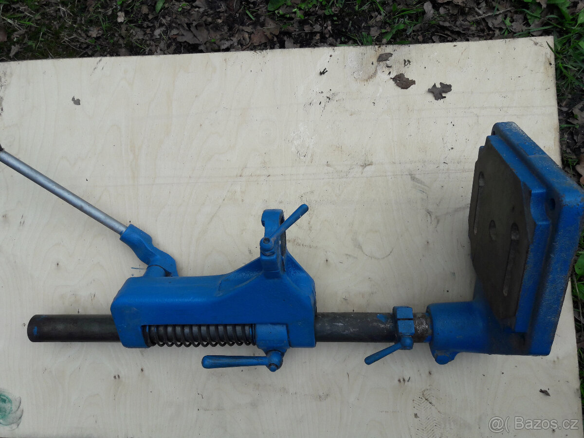 Stojan na vrtačku + lampa - 4