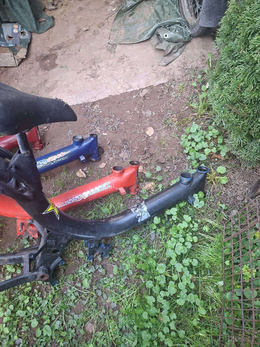 Manet Korádo:;::; - 4