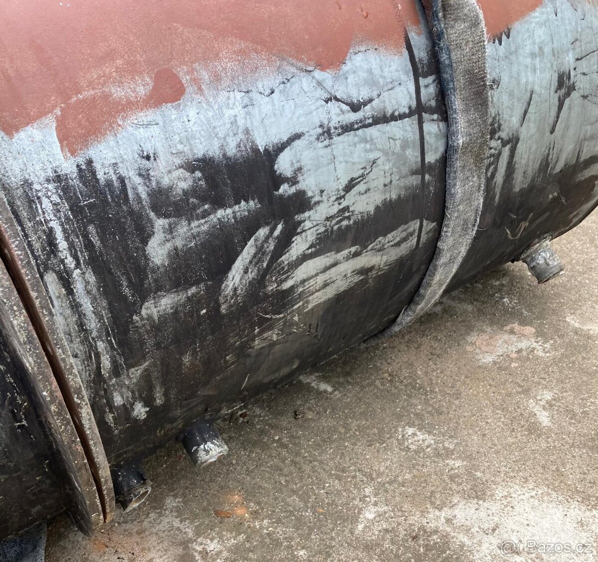 ŽELEZNÁ POZINKOVANÁ NÁDRŽ NA VODU+KONSTRUKCE - 4