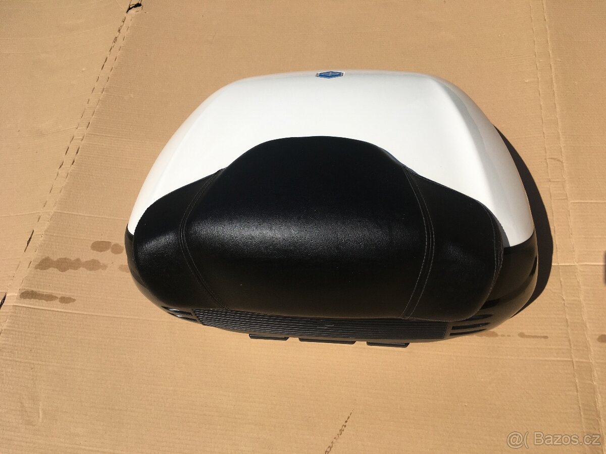 Original kufr Piaggio X10 / MP3 - 4