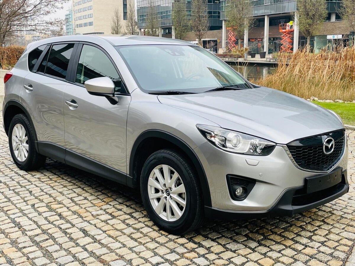 Mazda CX-5 2.0i 4x4 AUTOMAT SENZORY VÝHŘEV SERVISKA MAZDA - 4