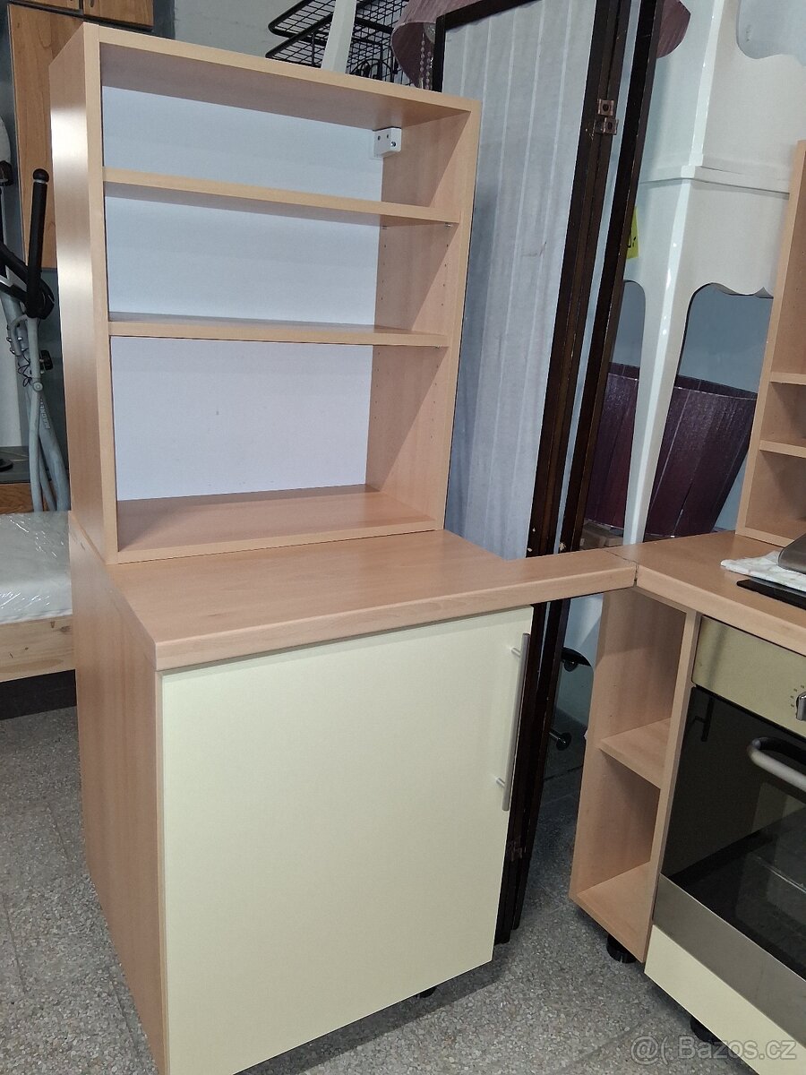 Linka kuchyňská s barovým pultem - 4