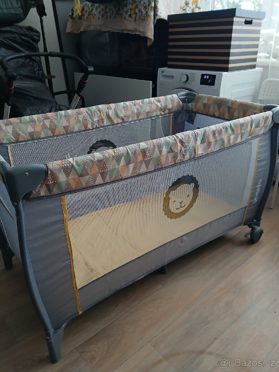 Cestovní postýlka - 4