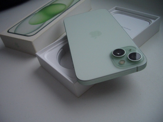 APPLE IPHONE 15 PLUS 256GB - 4