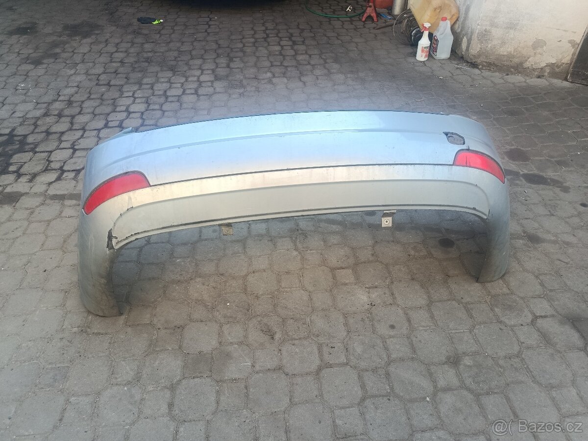 Zadní nárazník Volvo V50 Facelift - 4