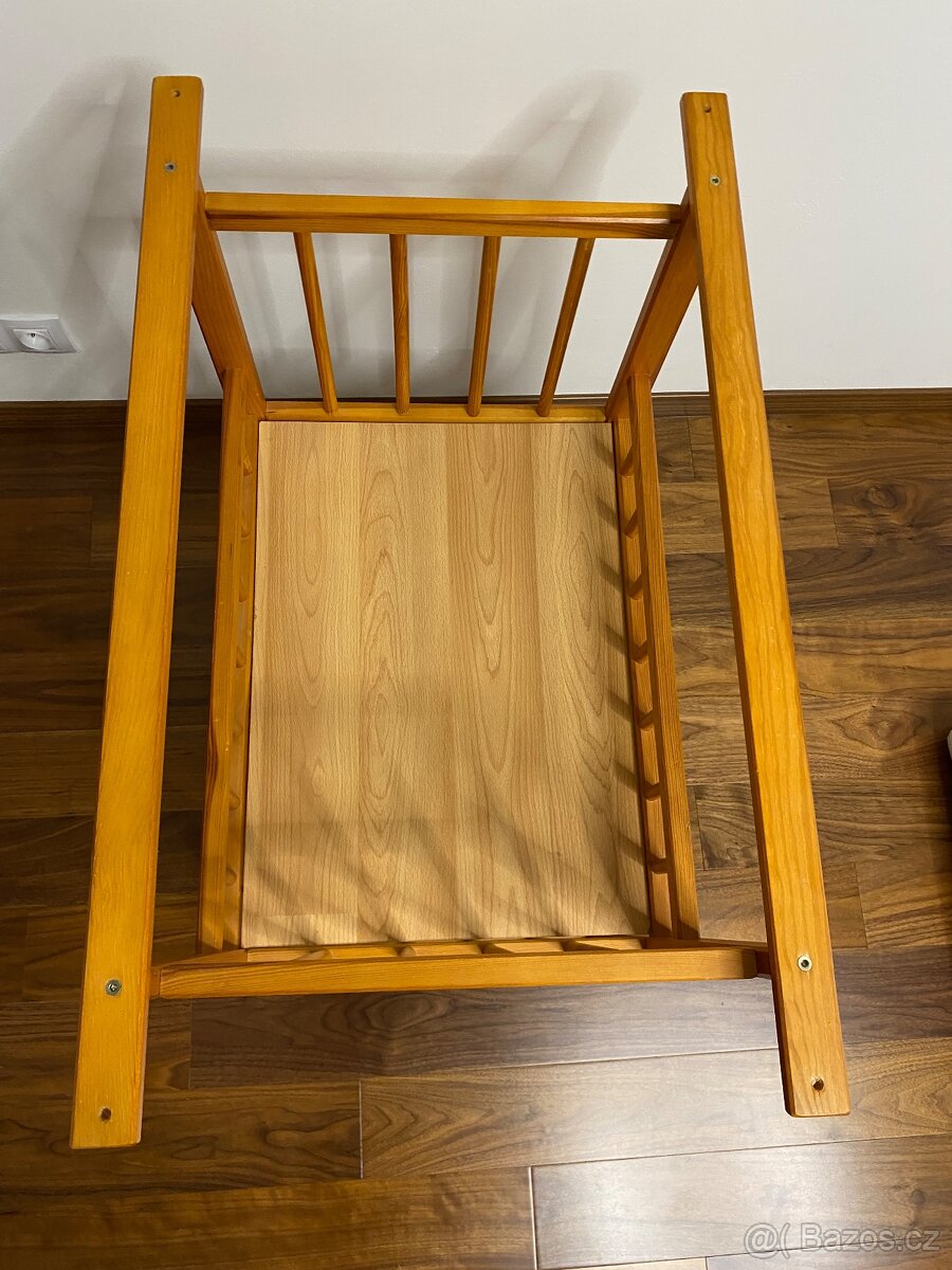 Přebalovací pult - 4