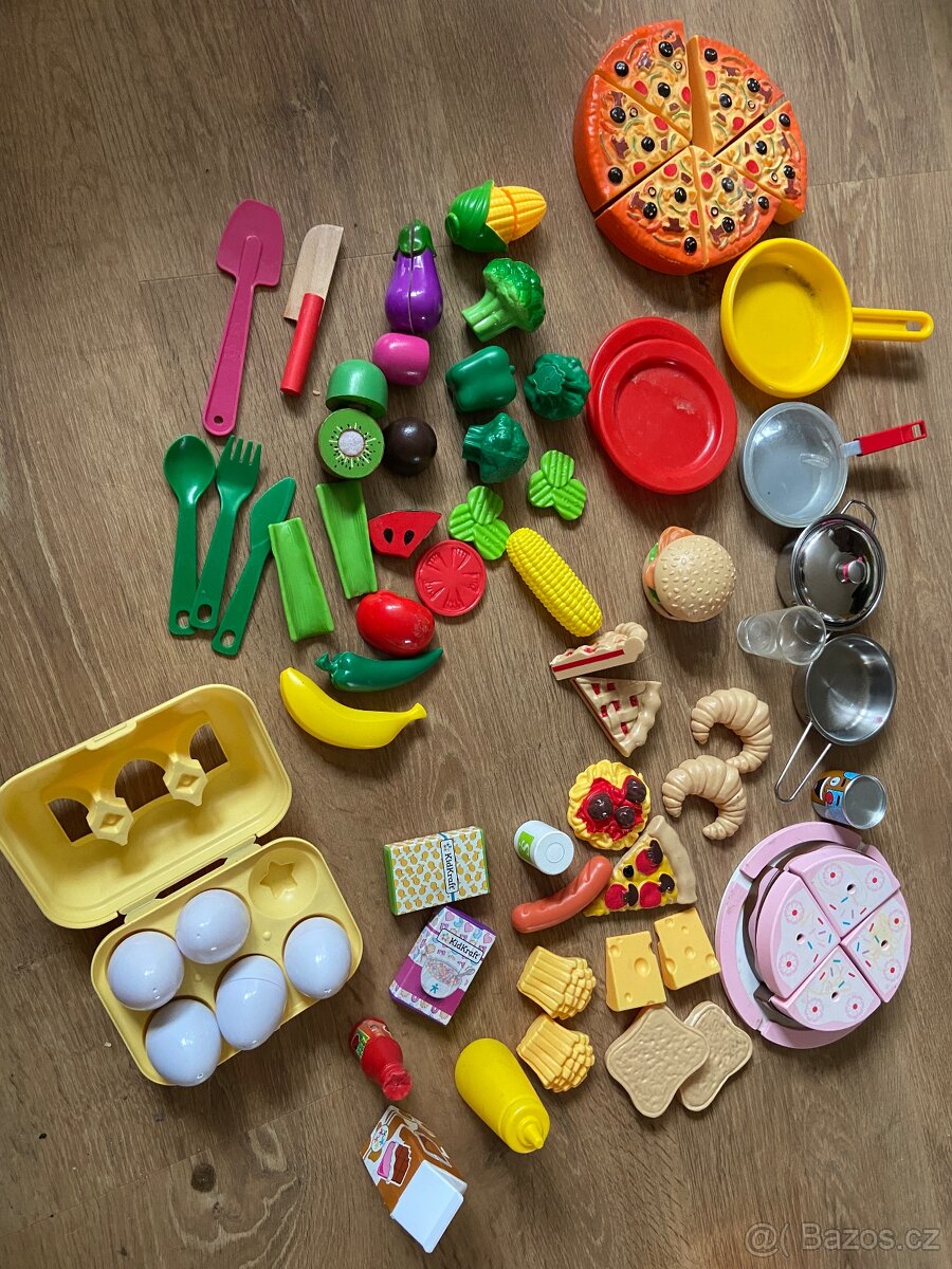 Ikea dětská kuchyňka s příslušenstvím - 4