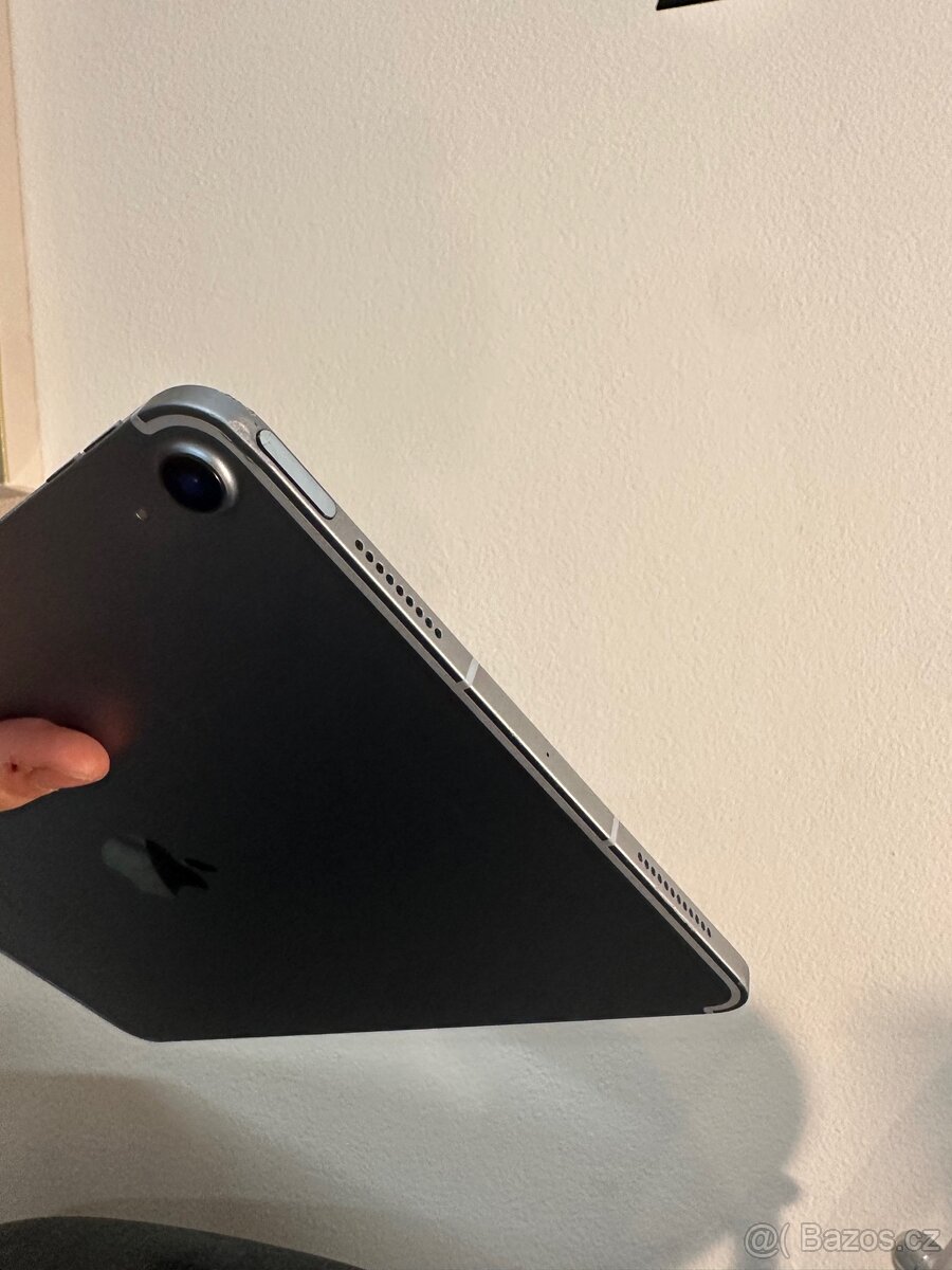 iPad Air 4 generace (256gb) - 4