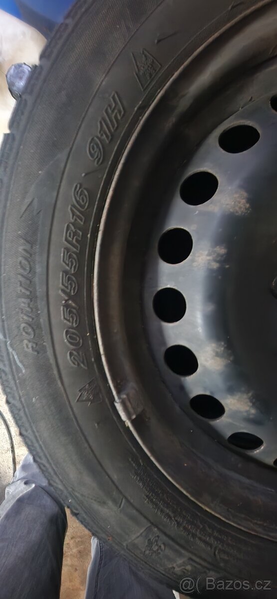 Ford Focus 5x108 sada zimních kol na diskách 205/55R16 91H - 4